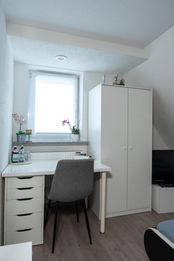 #1 Modernes Zimmer Mit Pool Und Garten Μέμμινγκεν Εξωτερικό φωτογραφία