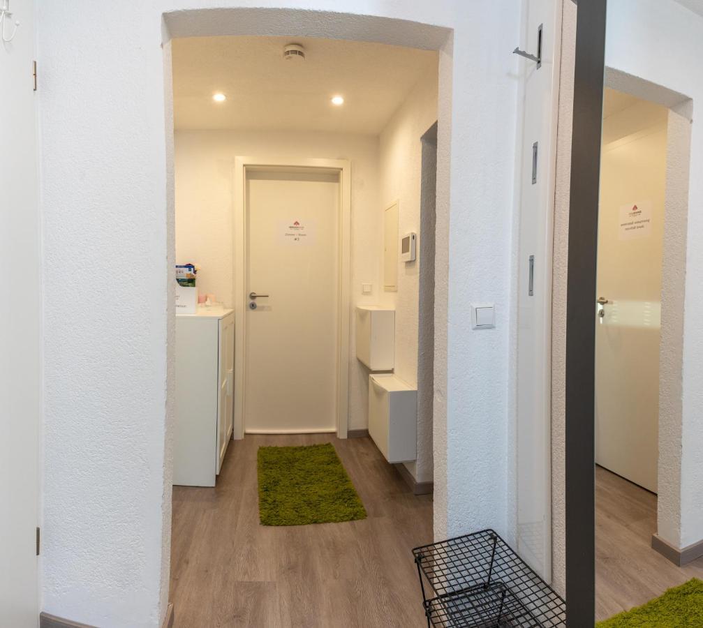 #1 Modernes Zimmer Mit Pool Und Garten Μέμμινγκεν Εξωτερικό φωτογραφία