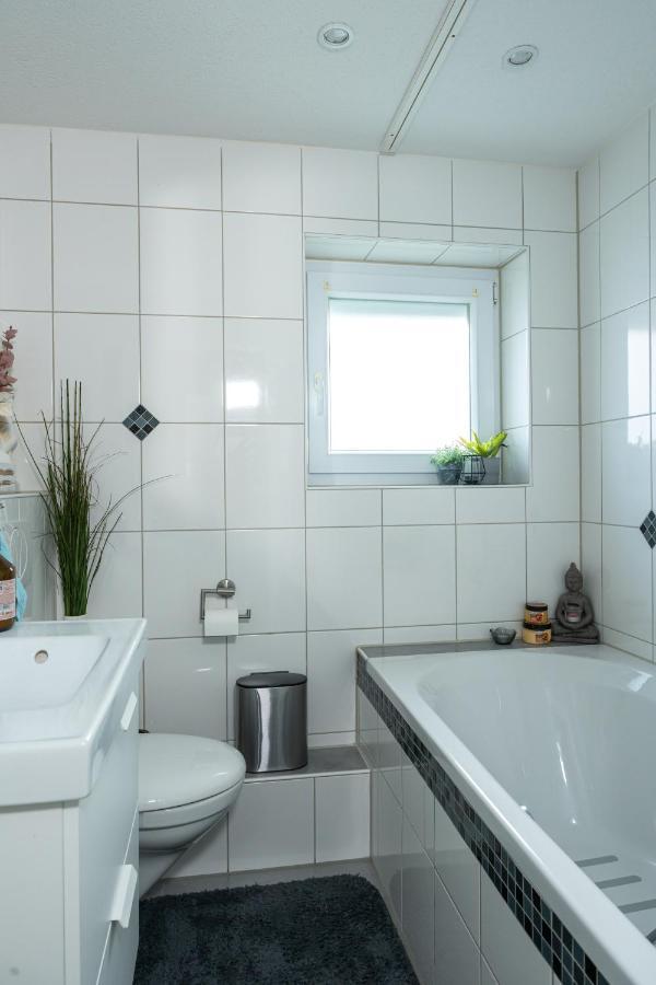 #1 Modernes Zimmer Mit Pool Und Garten Μέμμινγκεν Εξωτερικό φωτογραφία