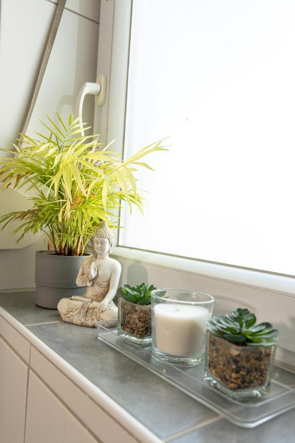 #1 Modernes Zimmer Mit Pool Und Garten Μέμμινγκεν Εξωτερικό φωτογραφία
