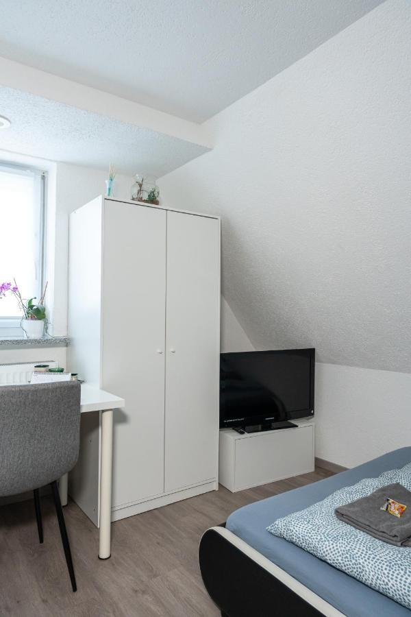 #1 Modernes Zimmer Mit Pool Und Garten Μέμμινγκεν Εξωτερικό φωτογραφία